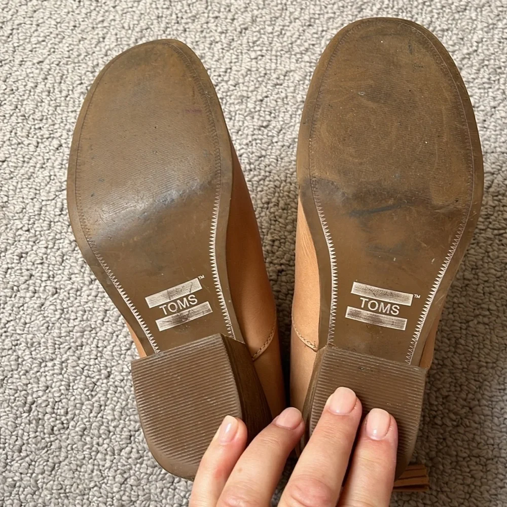 Toms Leila leather tan western bootie - Picture 8 of 9